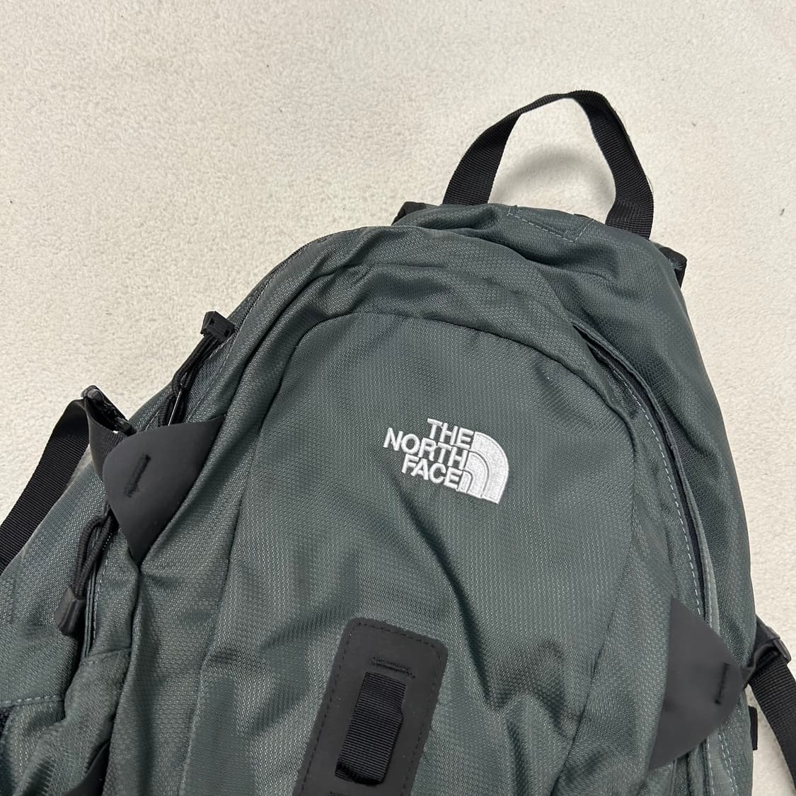 The North Face Hot Shot Backpack 상품이미지4