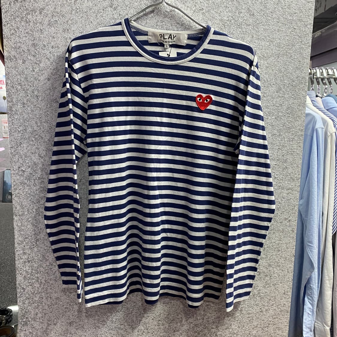 꼼데가르송 레드하트와펜 블루 스트라이프 롱슬리브 티셔츠 B3552 상품이미지2