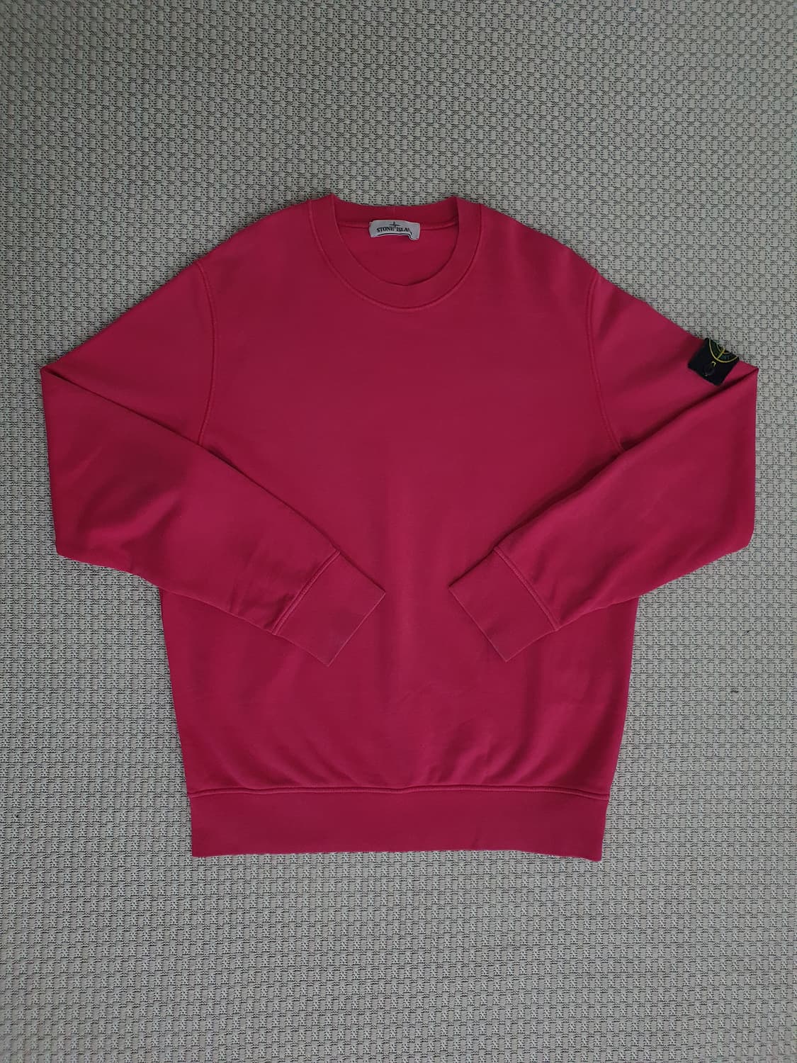22SS 스톤 아일랜드 다크 핑크 스웨트셔츠 상품이미지1