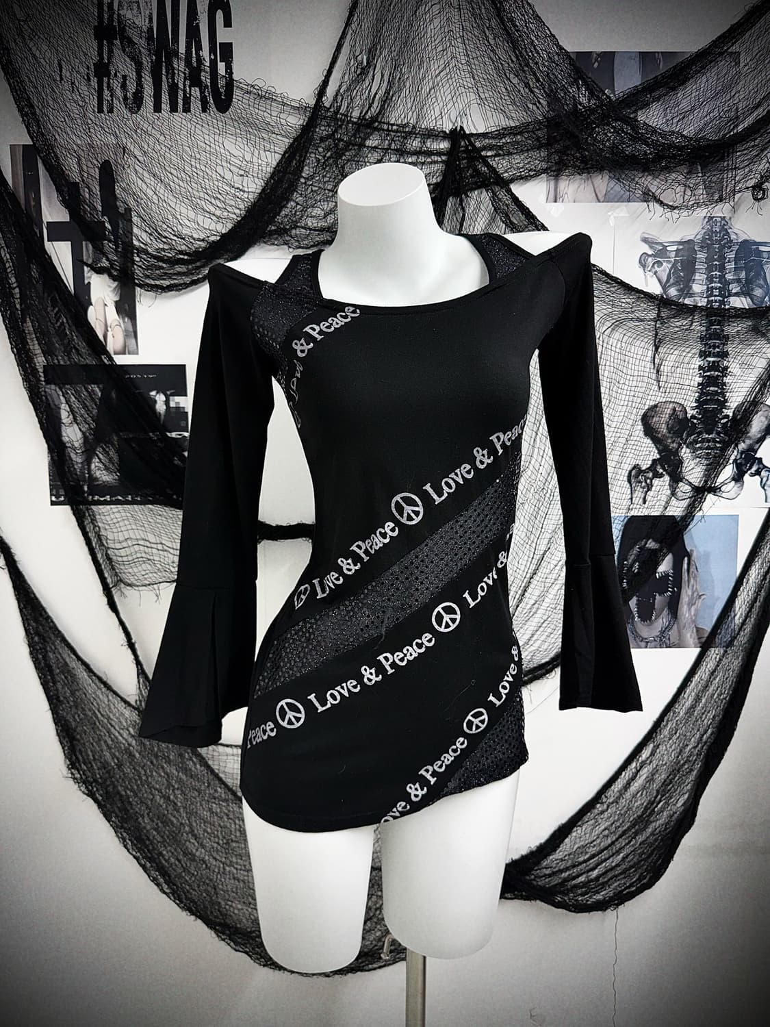 00s punk mood detailed longsleeve 상품이미지1