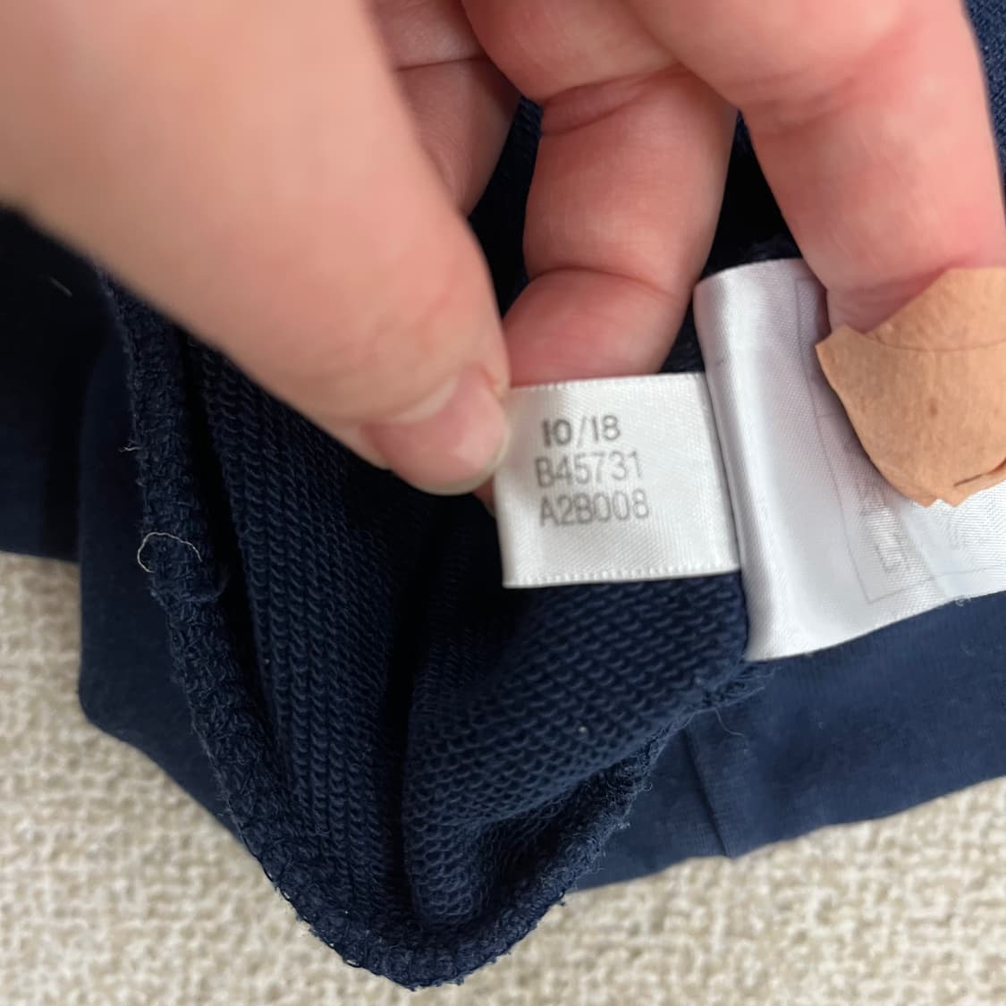 M 아디다스 에센셜 3S 긴팔 맨투맨 0225M1 상품이미지4