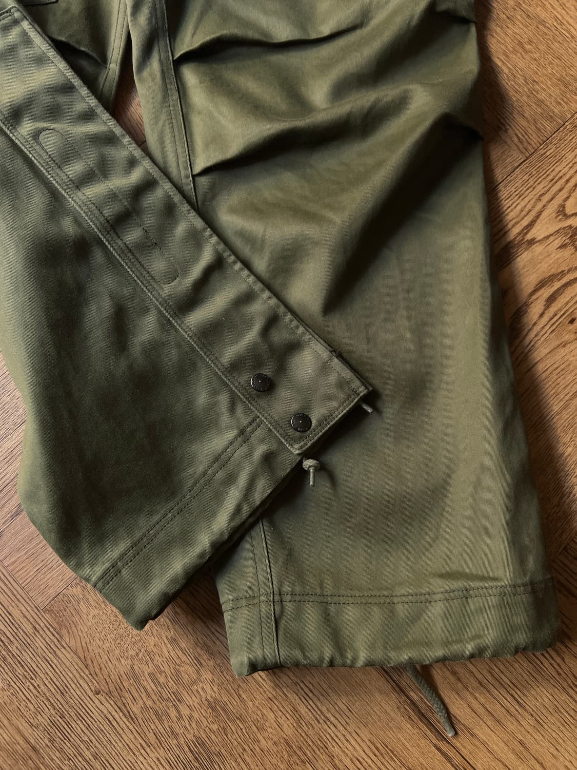 [S]EASTLOGUE 이스트로그 새틴 부쉬 포켓 팬츠 상품이미지6