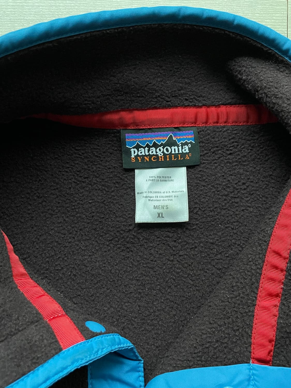 파타고니아 신칠라 브라운 플럼 잔나비 최정훈 착용 상품이미지4