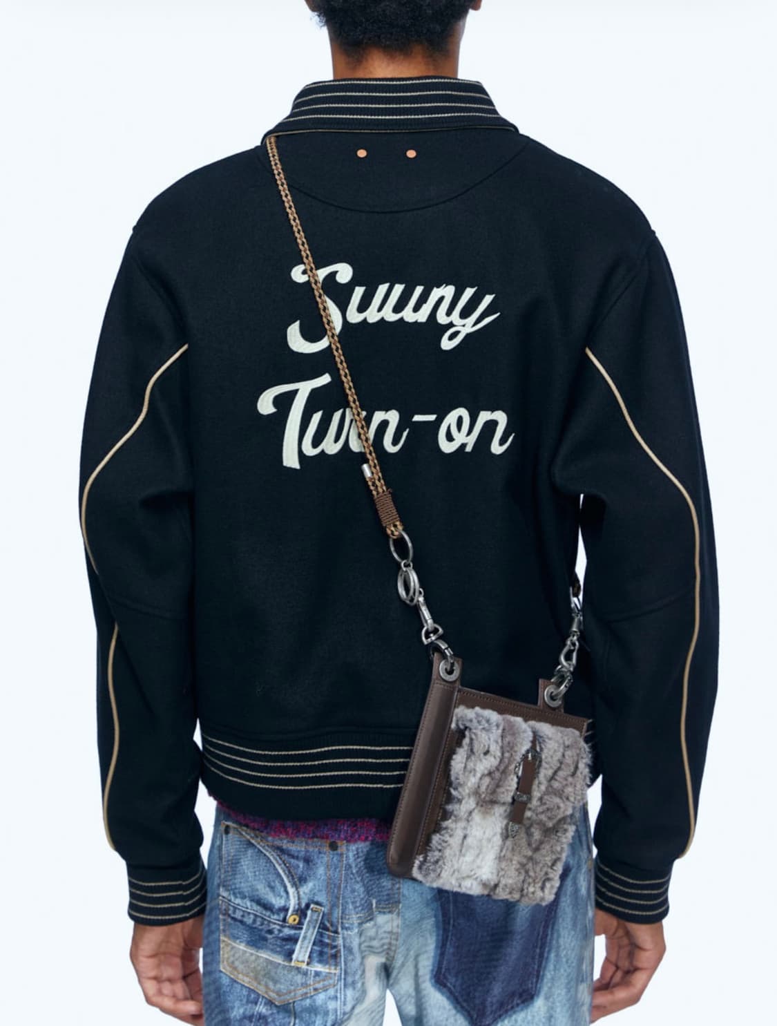 앤더슨벨 시몬스 크로스바디 백 + 아넬리 비즈 키 체인 상품이미지1