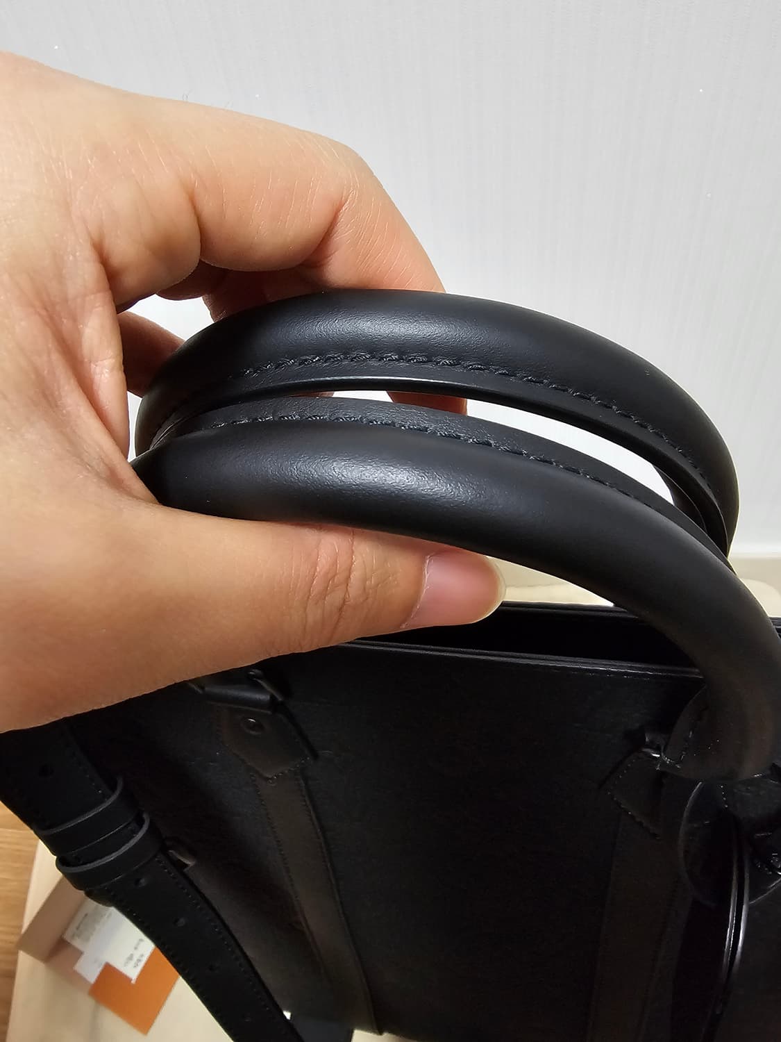 루이비통 토리옹 삭플라NV 토트백 크로스백 신형 (새상품) 상품이미지7