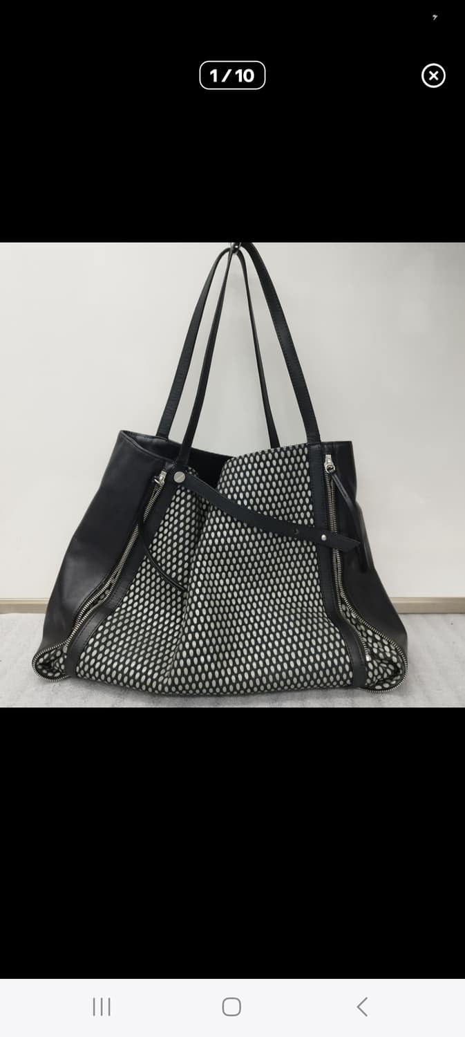 루즈앤라운지 전지현 토트 숄더백입니다 상품이미지1