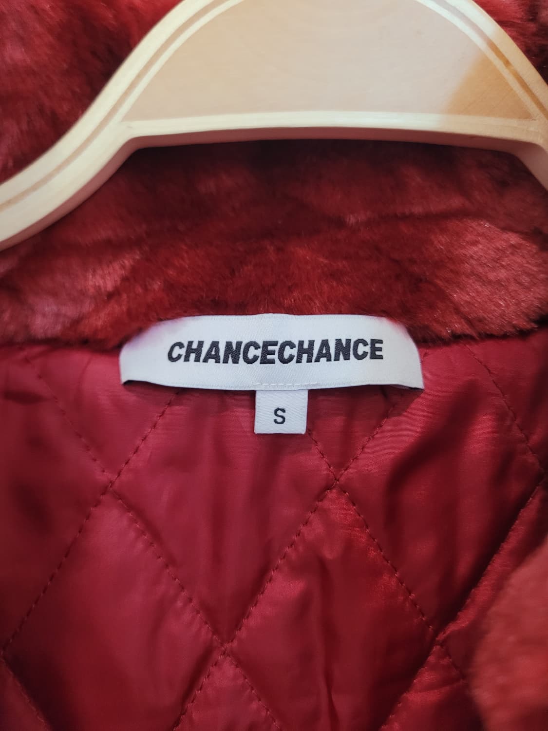 챈스챈스 CHANCECHANCE 레드 에코퍼 숏 자켓 S사이즈 상품이미지7