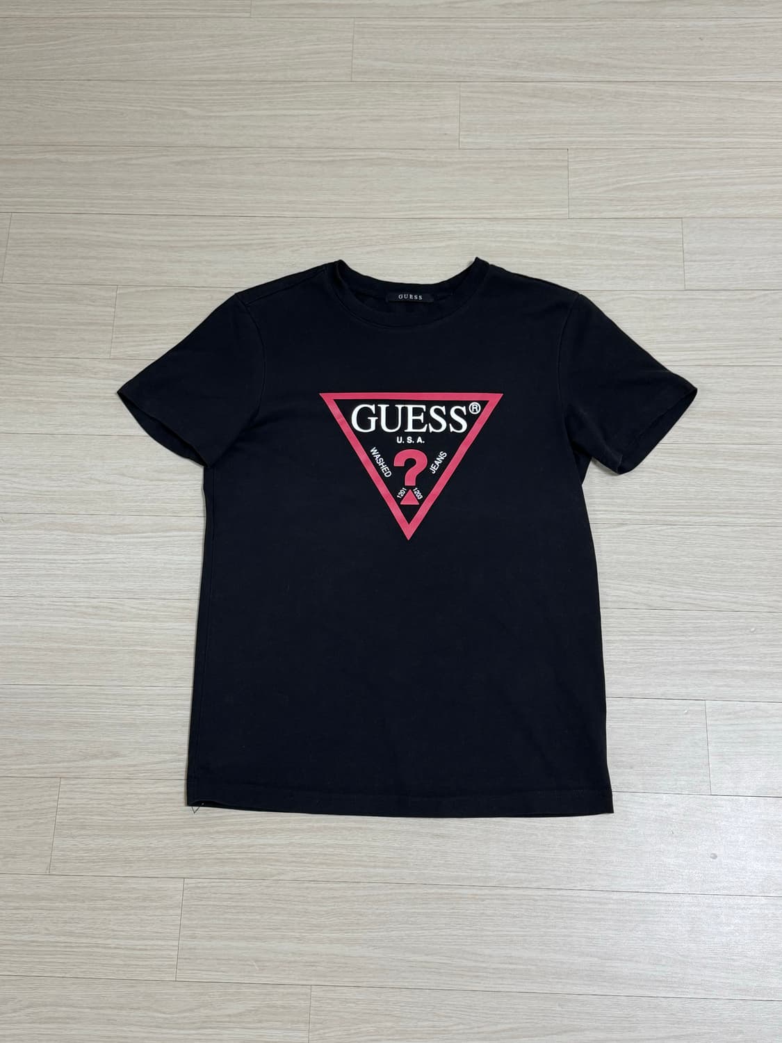 게스 반팔티 상품이미지1