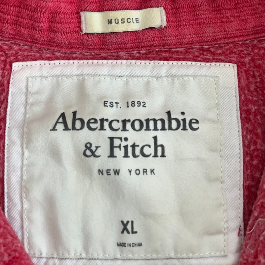 Abercrombie 아베크롬비 그런지 스펠아웃 로고 레드 후드집업  상품이미지4