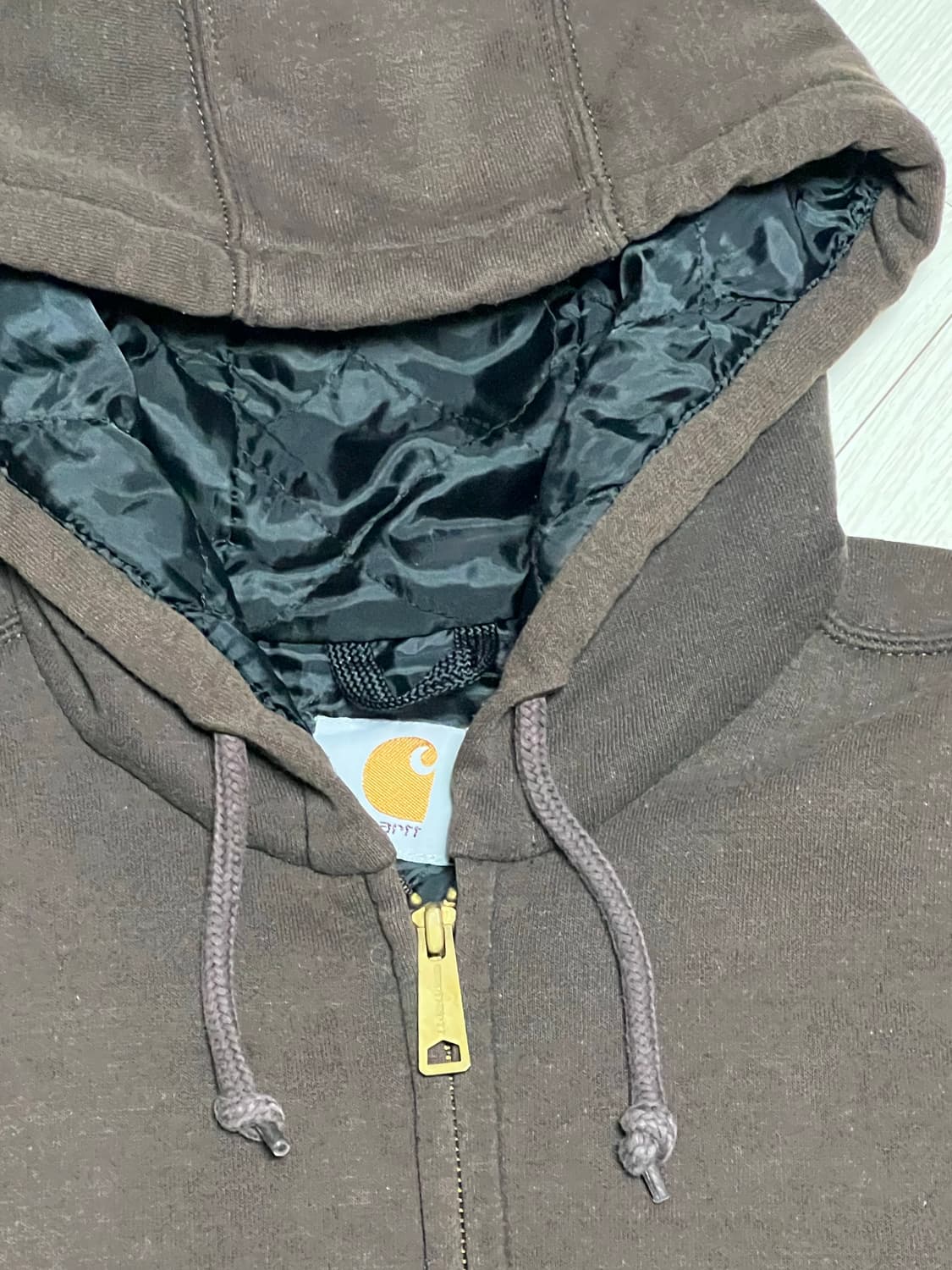 칼하트 페이드브라운 누빔후드집업 L 상품이미지3