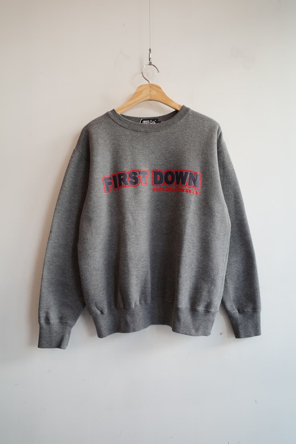 FIRST DOWN 프린팅 맨투맨  상품이미지1