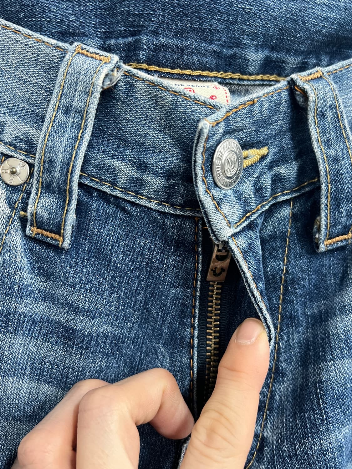 True Religion 트루릴리전 빌리 부츠컷 데미지 연청 데님 팬츠 상품이미지6