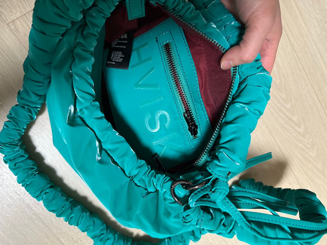 Hvisk 셔링 디테일 크로스바디 상품이미지2