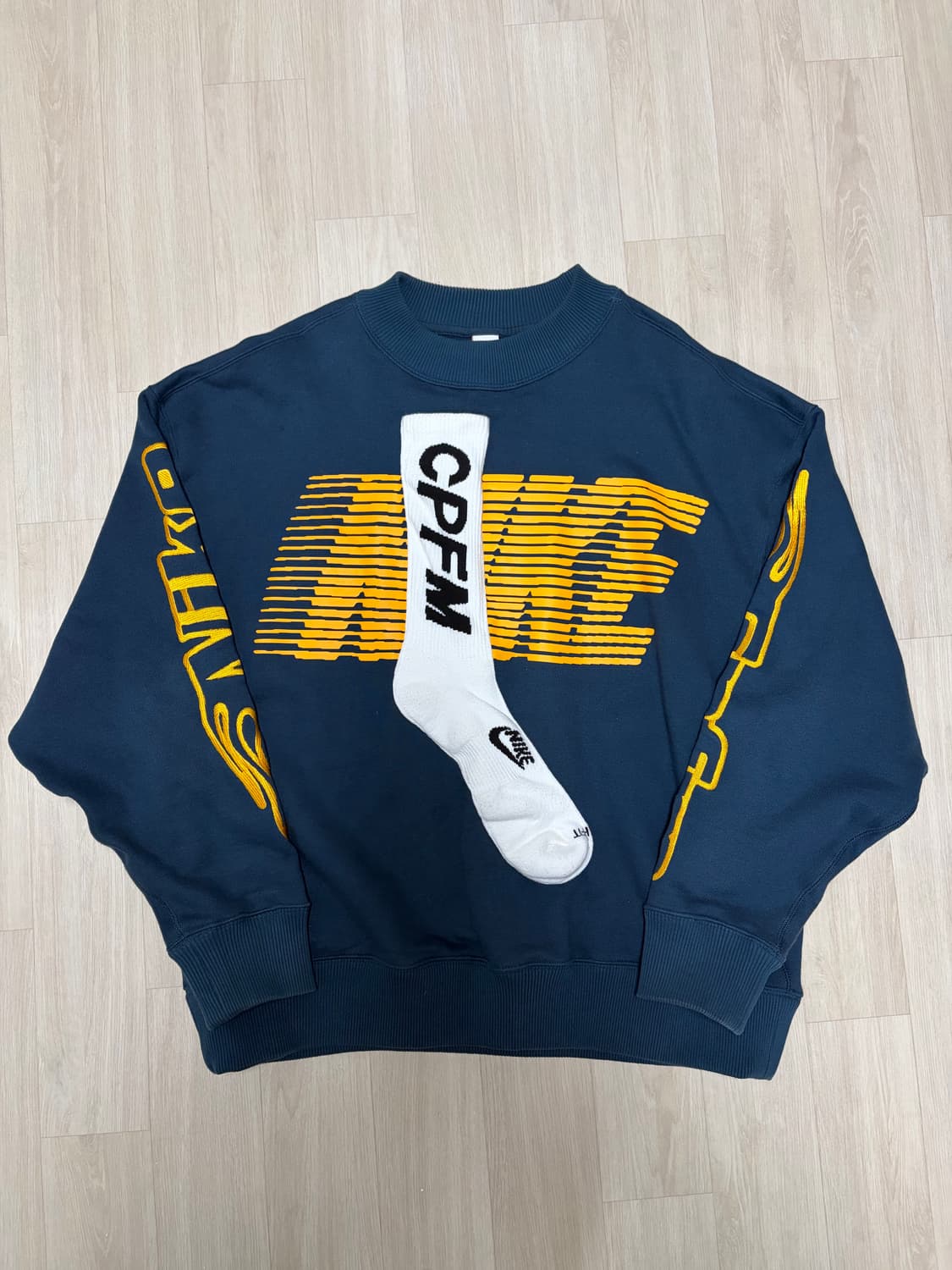 [L] 나이키 x CPFM 삭스 플리스 크루넥 다크 그린 - US/EU 상품이미지1