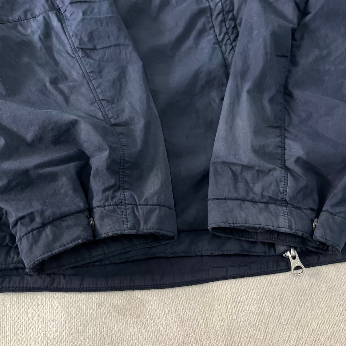 105 스톤아일랜드 20FW 나일론 오버셔츠 자켓 상품이미지7