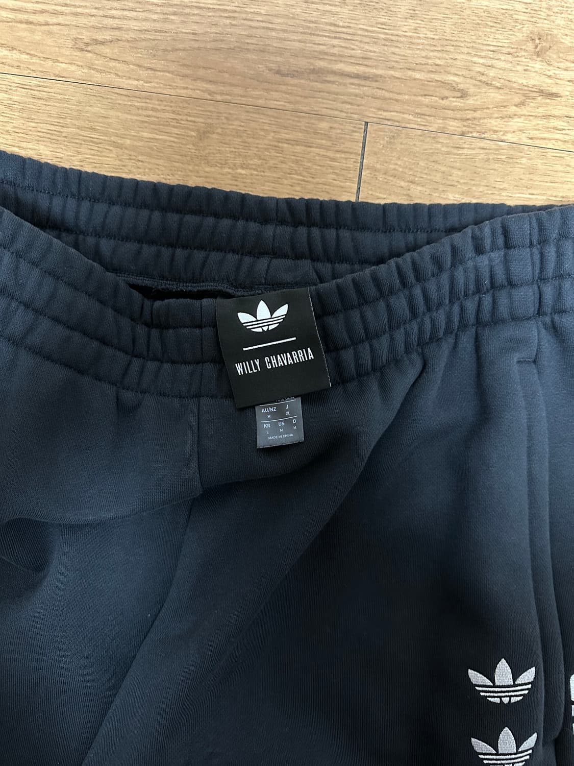 아디다스 윌리 차바리아 스웻 팬츠 상품이미지3