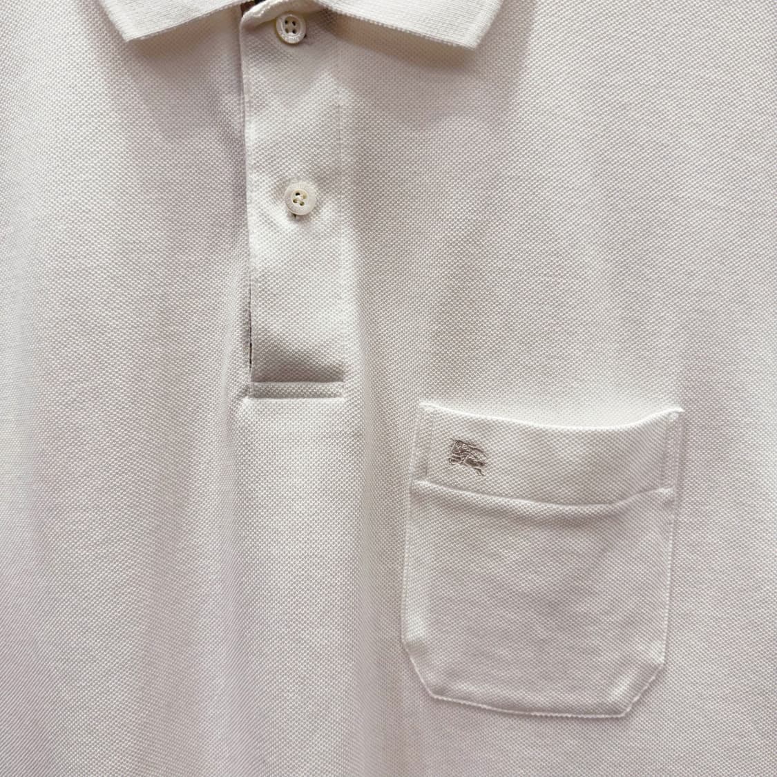 버버리 런던 카라 반팔 피케 코튼 티셔츠 포켓 디테일 화이트 상품이미지6