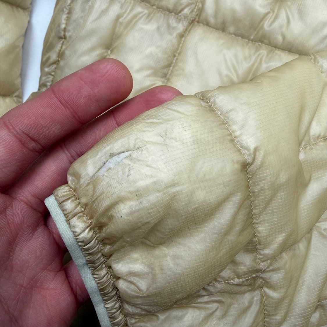 몽벨 플라즈마 1000다운 경량패딩 M 상품이미지10