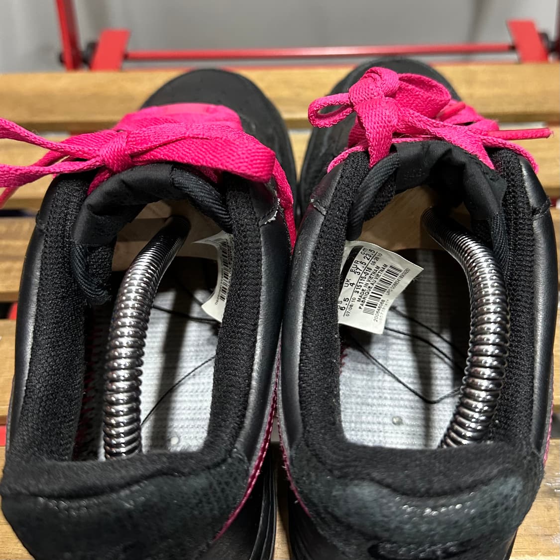 235) 나이키 운동화 여성 여자 신발 에어포스1 블랙/핑크 상품이미지5