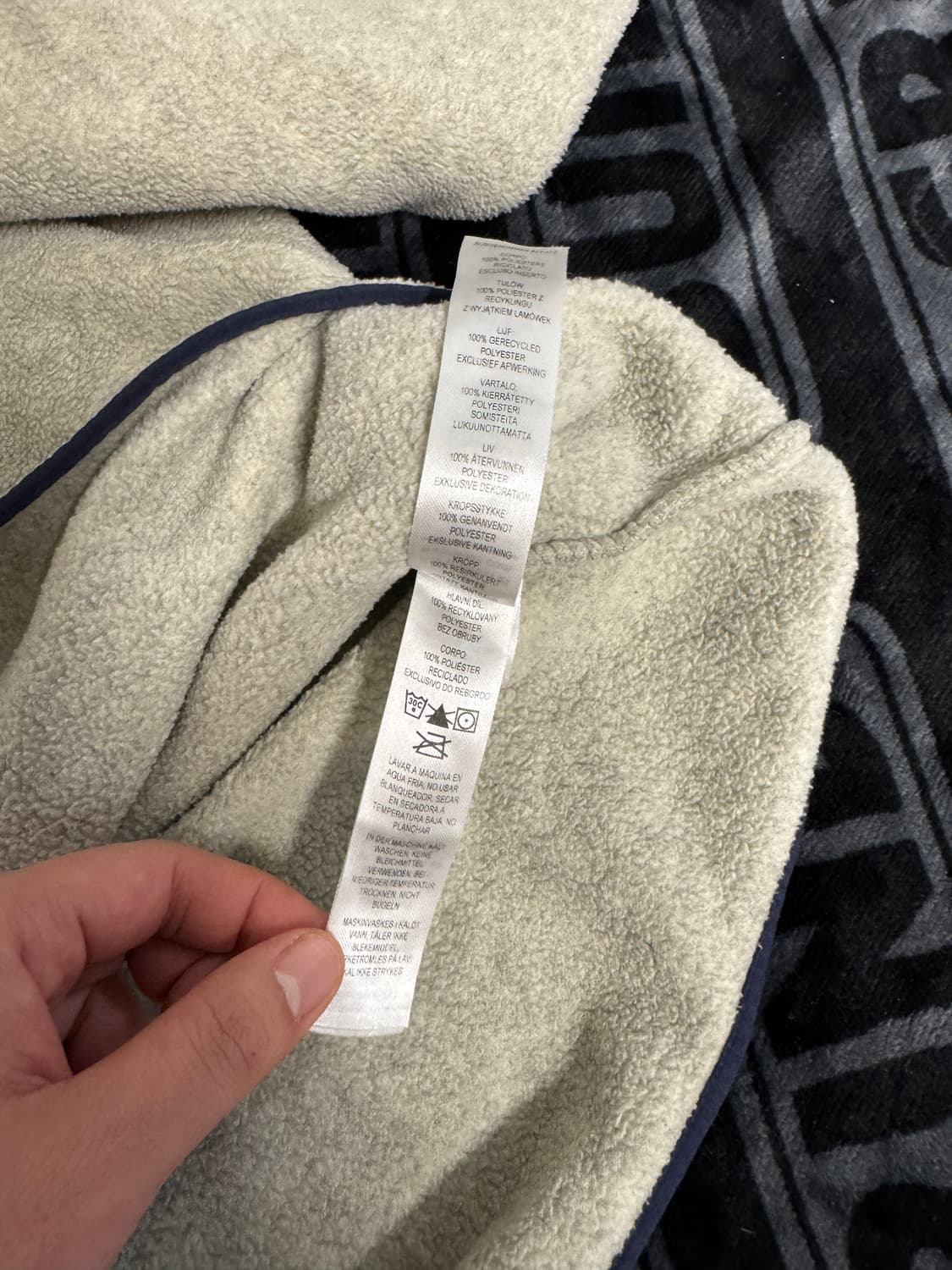 파타고니아 신칠라 스냅 티 풀 오버 헤더 그레이 앤 네이비 상품이미지7