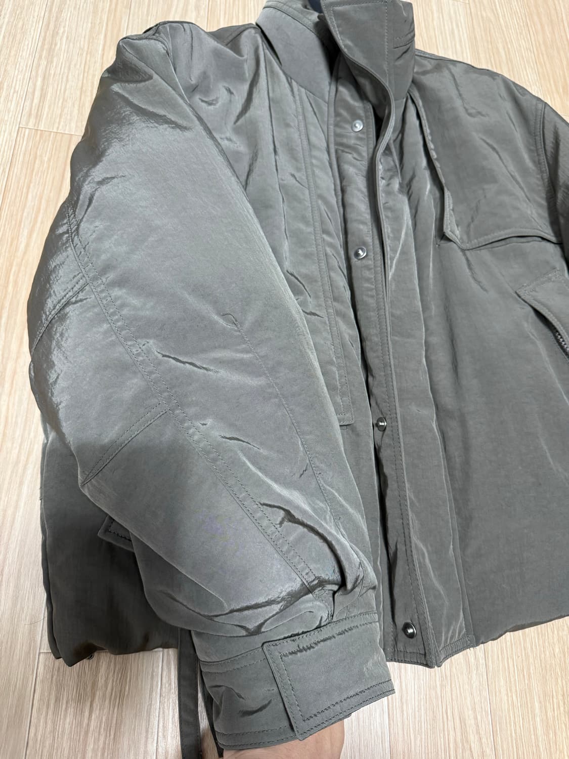 솔리드옴므 125패딩 카키 멀티 포켓 상품이미지2