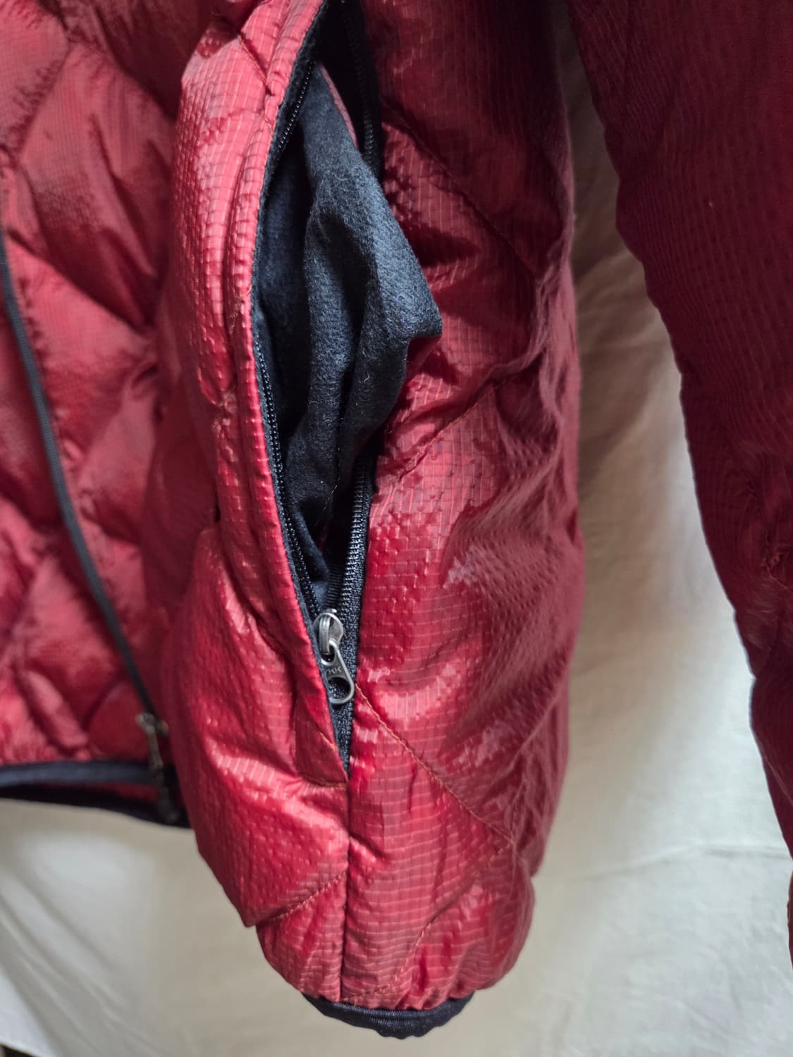 문스톤 구스다운 다이아 퀼팅 경량 패딩 XL 상품이미지7