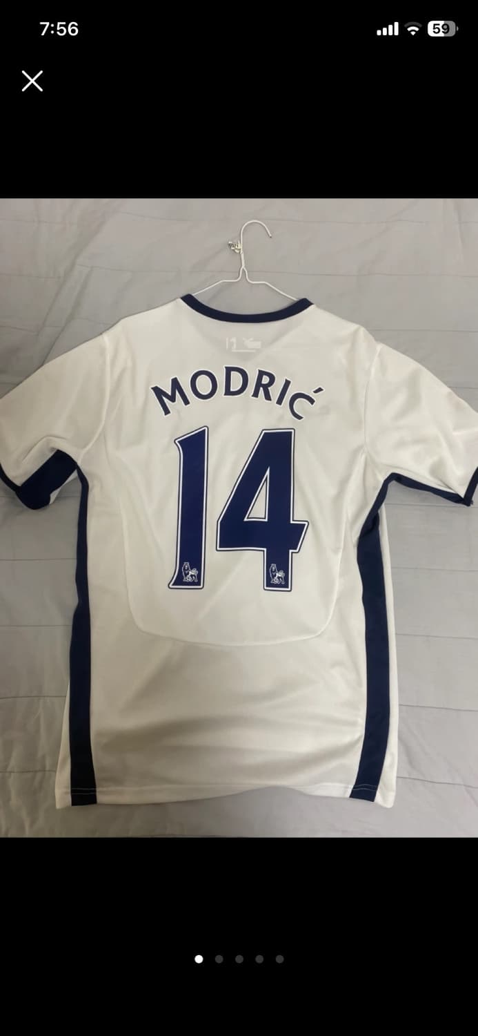 레트로 유니폼 토트넘 08-09시즌 루카 모드리치 L 상품이미지1