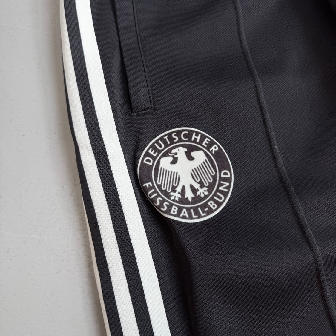 아디다스 신형 파이어버드 독일 삼선 트랙팬츠 상품이미지3