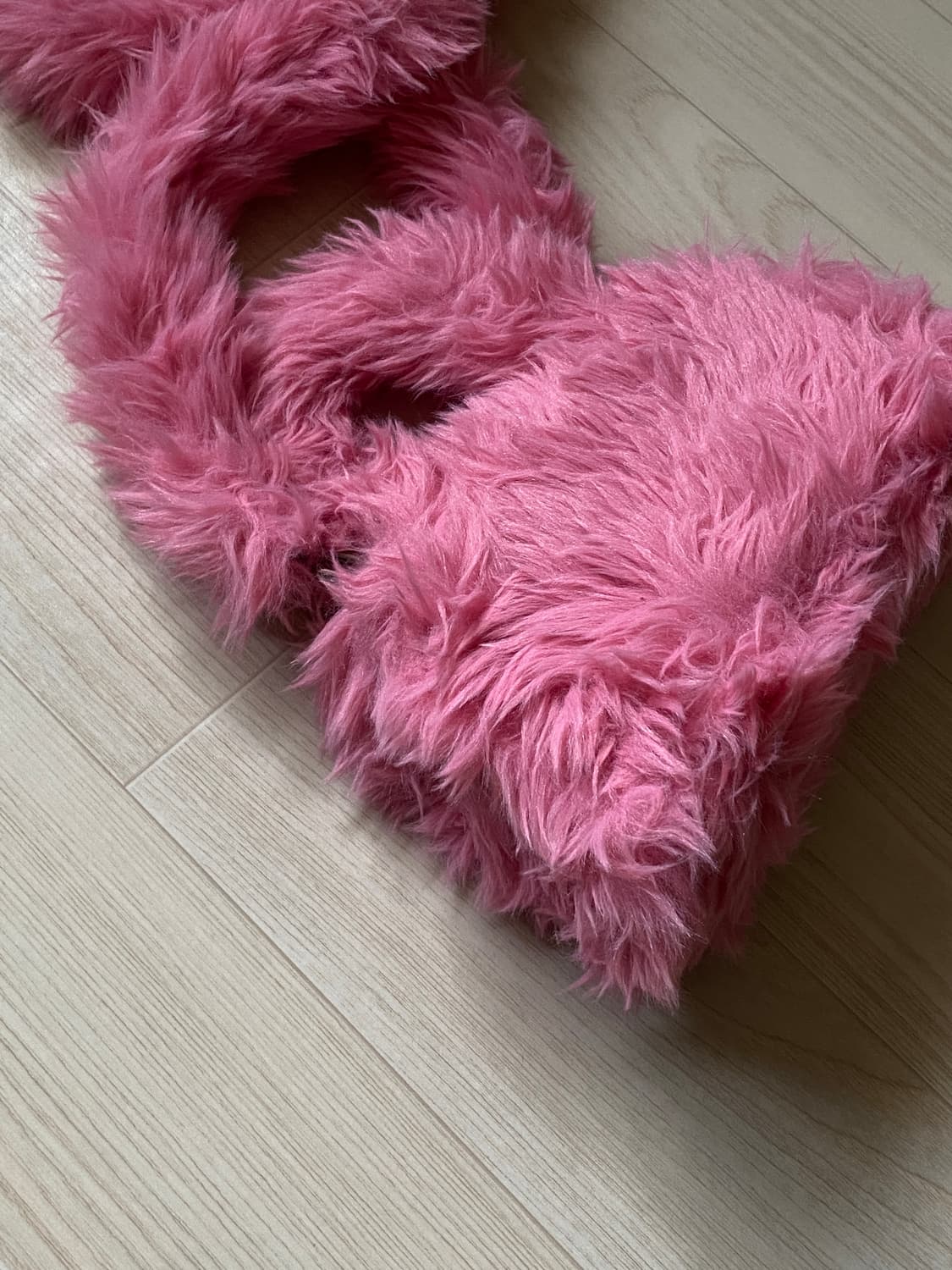 발렌시아가 퍼가방 상품이미지6