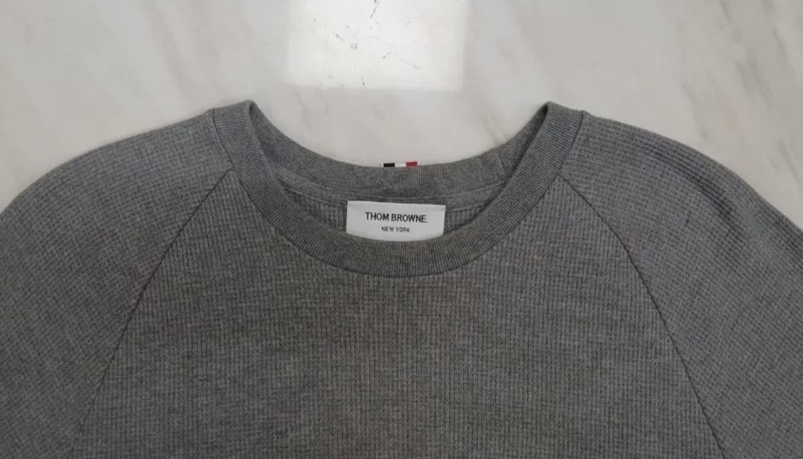 [신형 새상품급] 톰브라운 사선완장 니트 4 사이즈  상품이미지4