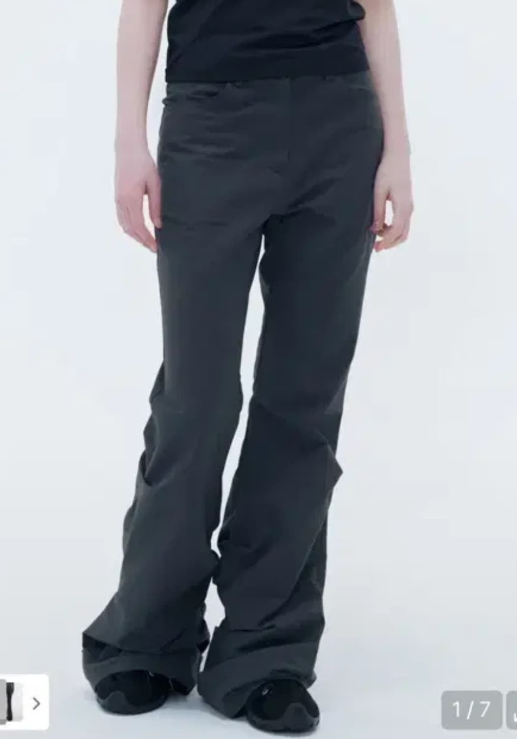 새상품)미세키서울 셔링 부츠컷 팬츠 차콜 상품이미지1