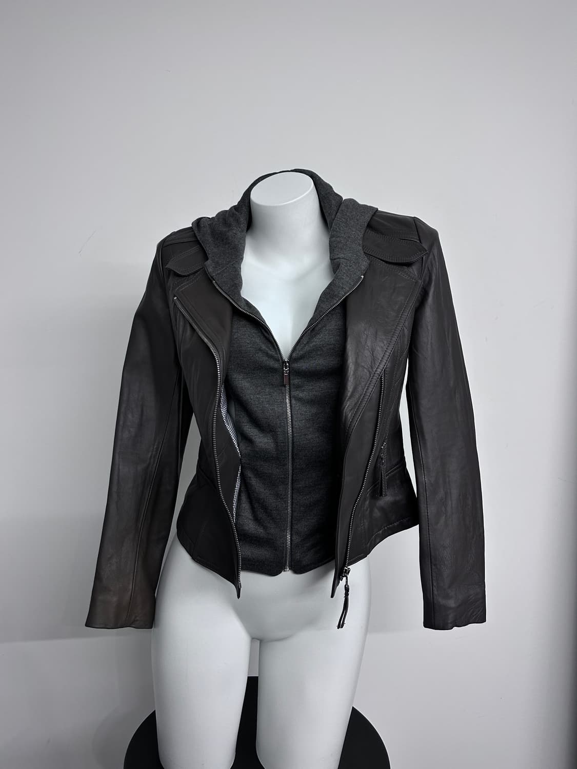 사선 후드 하이브리드 레더 자켓 상품이미지3