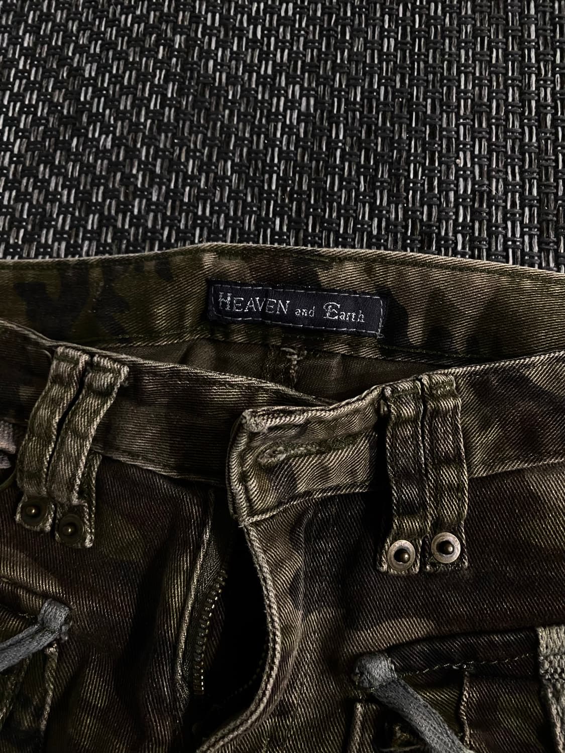 [Heaven and Earth]2000s Mood Camo Cargo  상품이미지4