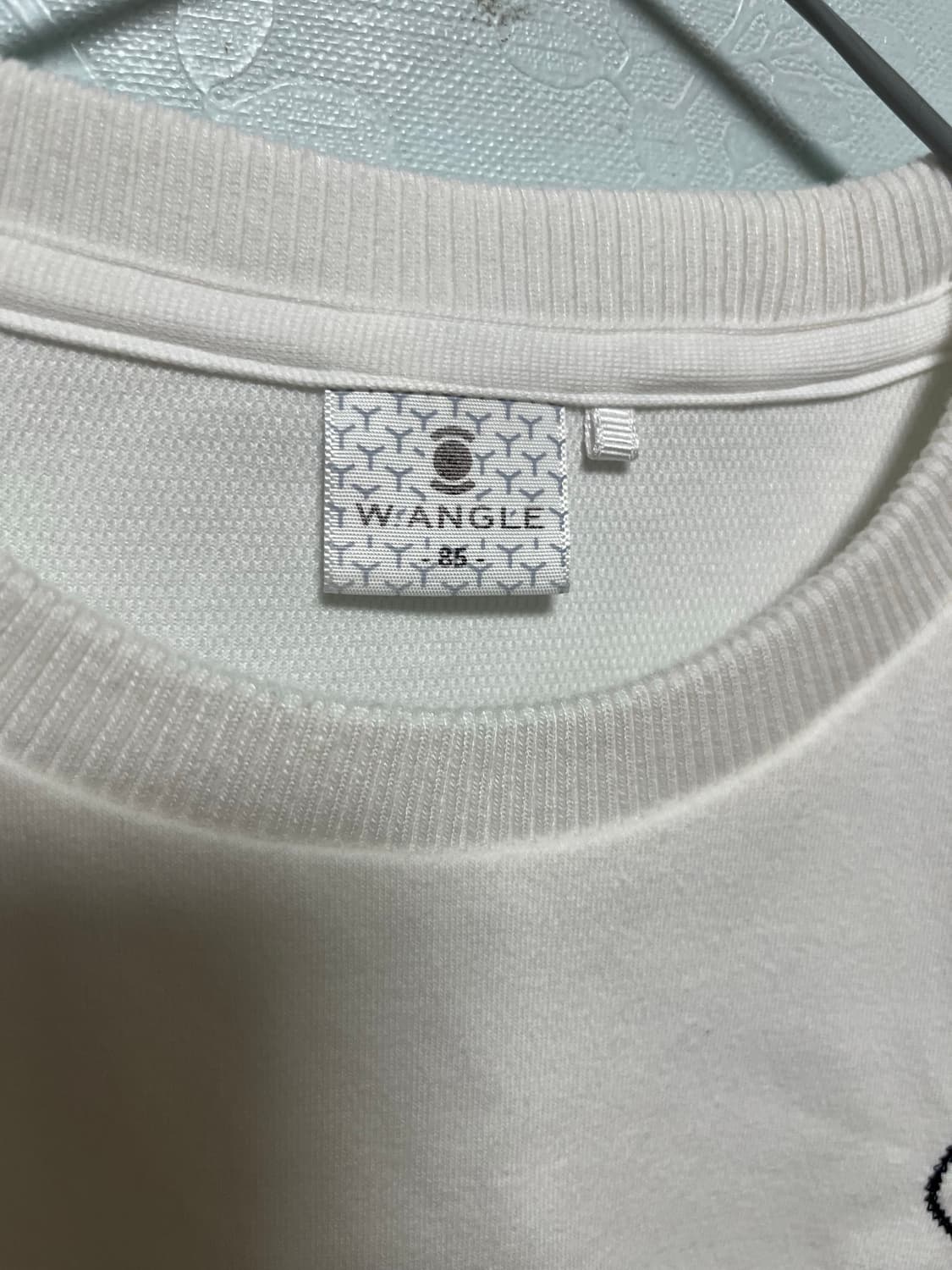 W.Angle 흰색 자수 여성 골프니트 상품이미지5