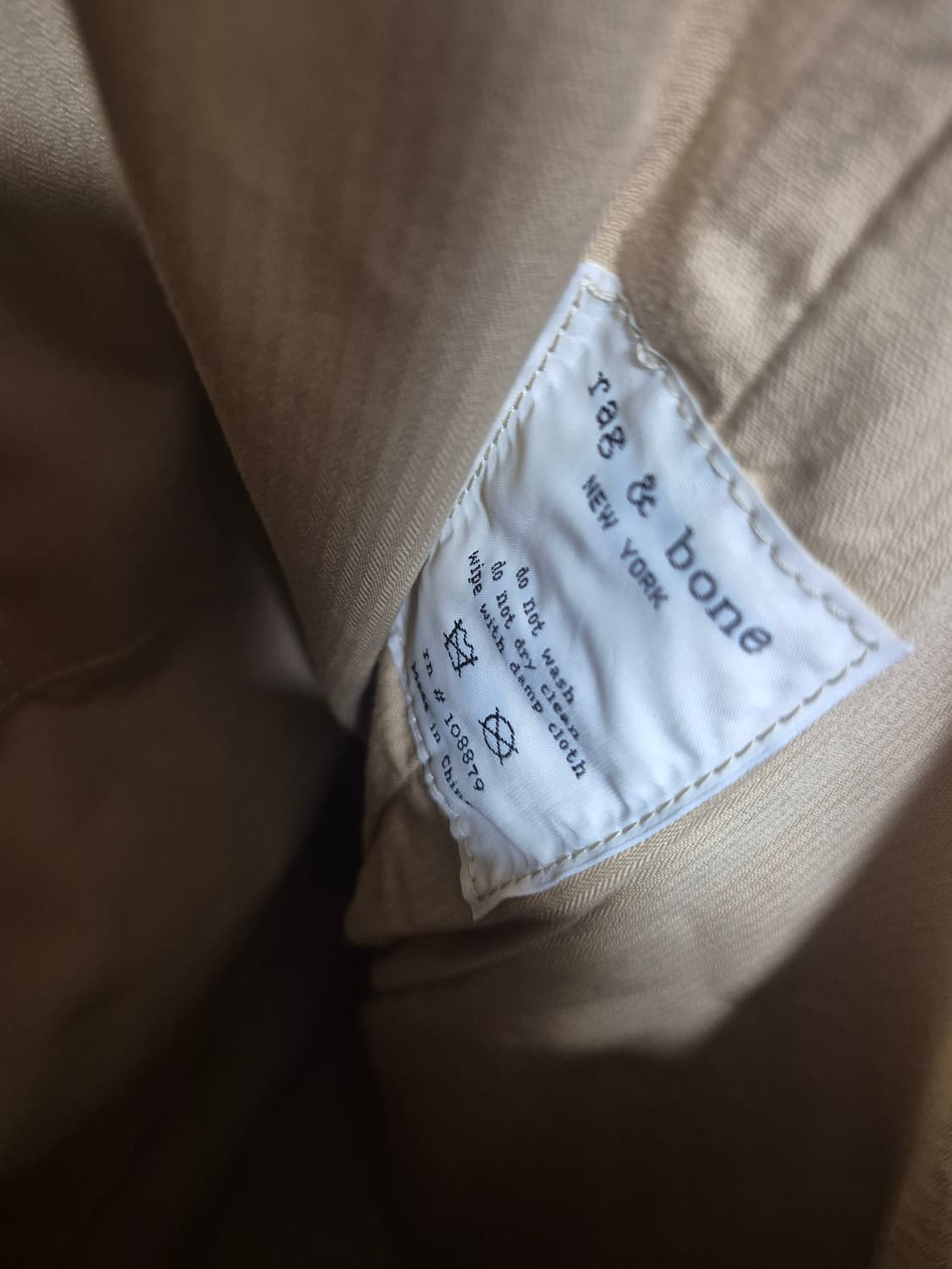 래그앤본(Rag & Bone) 토트백입니다.
단시간 착용하고 보관만 해서 상품이미지8