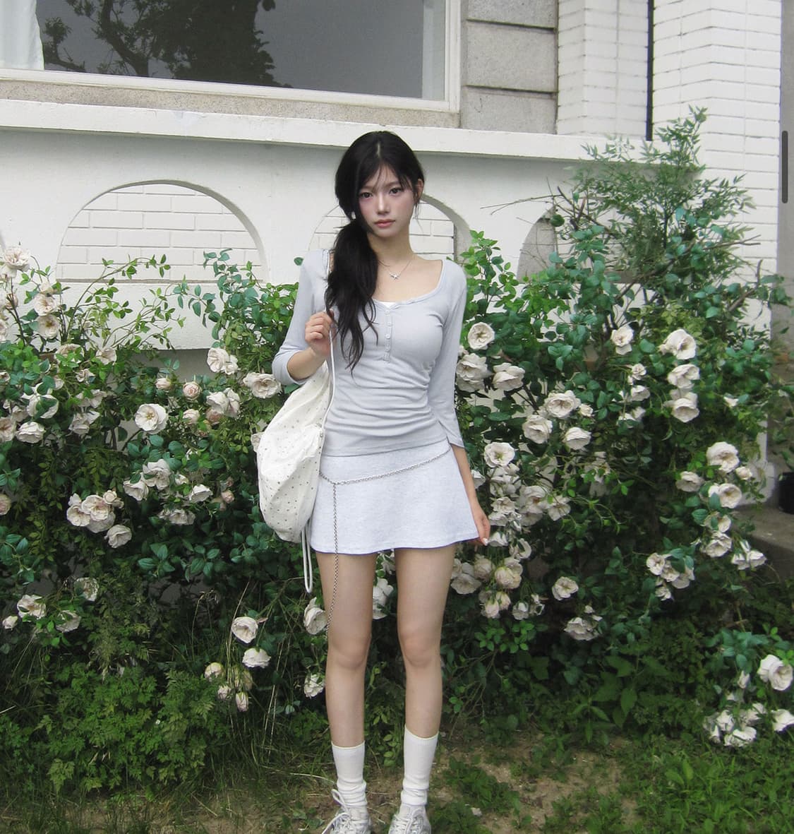 모디무드 MOMU 딥 유넥 단추 7부 티셔츠 상품이미지3