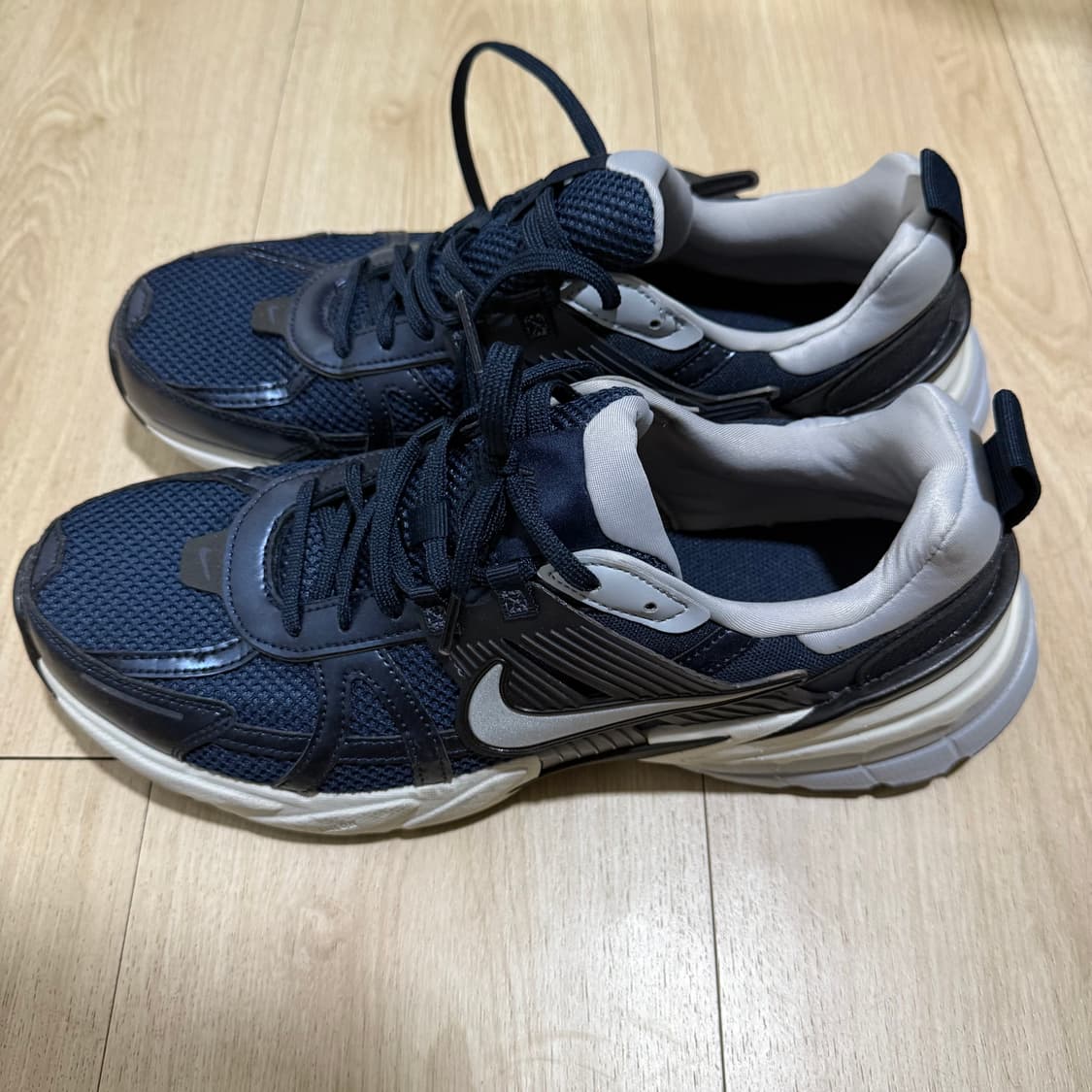 나이키 V2K 런 네이비 290 상품이미지4