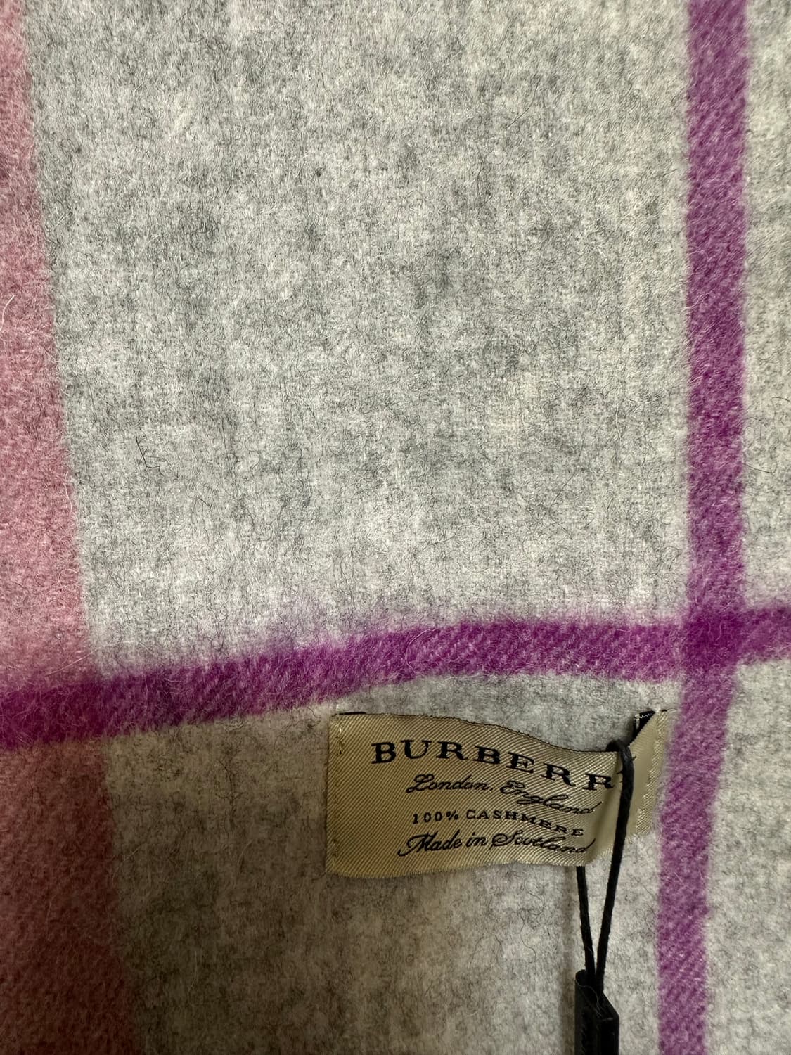 버버리 캐시미어 머플러 그레이/핑크 체크남여공용 상품이미지3