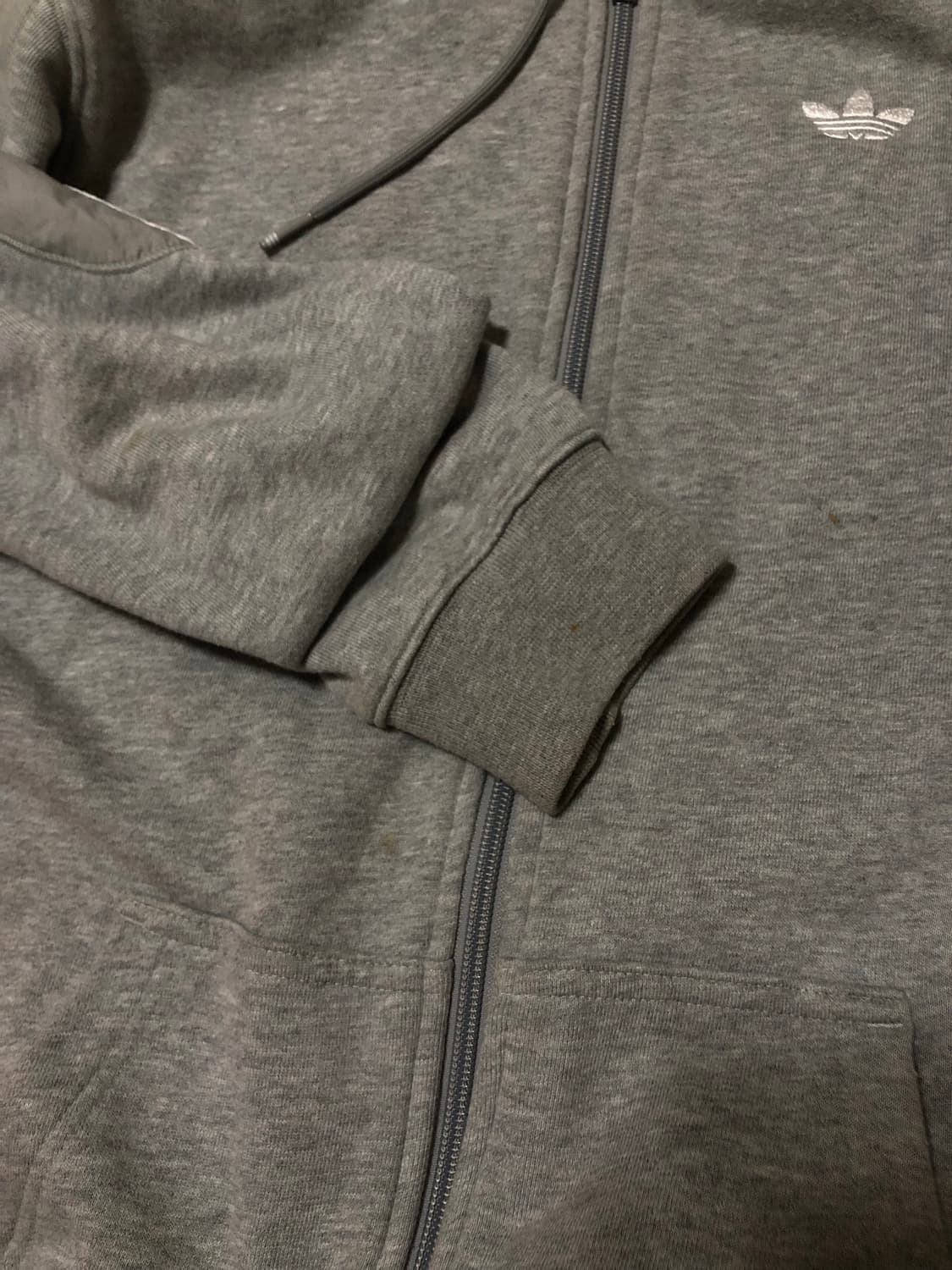 아디다스 그레이 로고 후집 M 상품이미지2