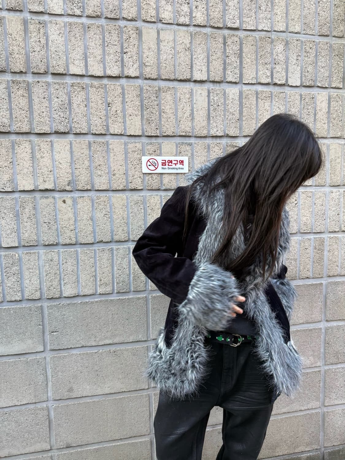 퍼 디테일 락시크 무드 자켓 상품이미지1