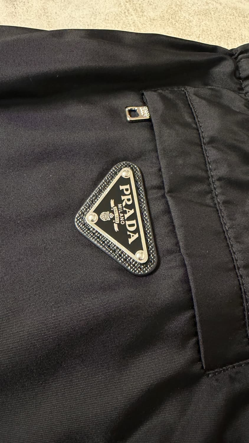 프라다 리라일론 개버딘 팬츠 여성 40사이즈 상품이미지10