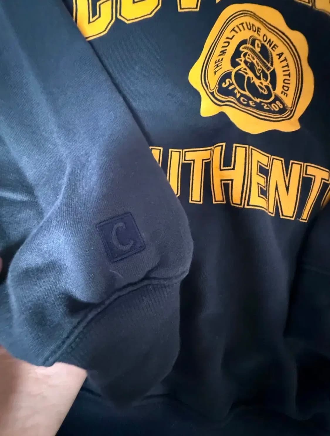 커버낫 옐로우로고 네이비맨투맨 S 상품이미지3