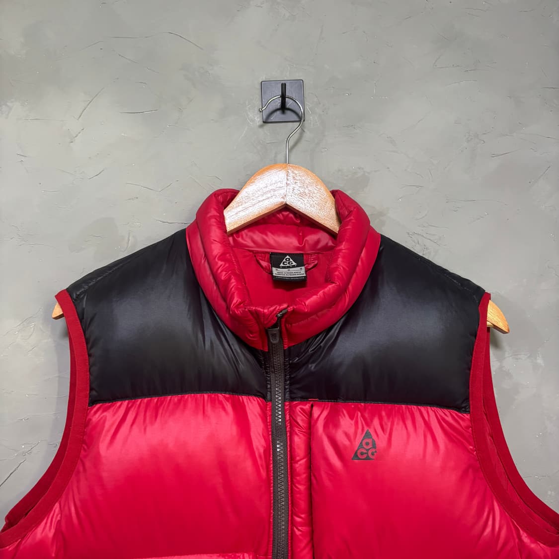 나이키 acg 패딩 조끼 상품이미지2