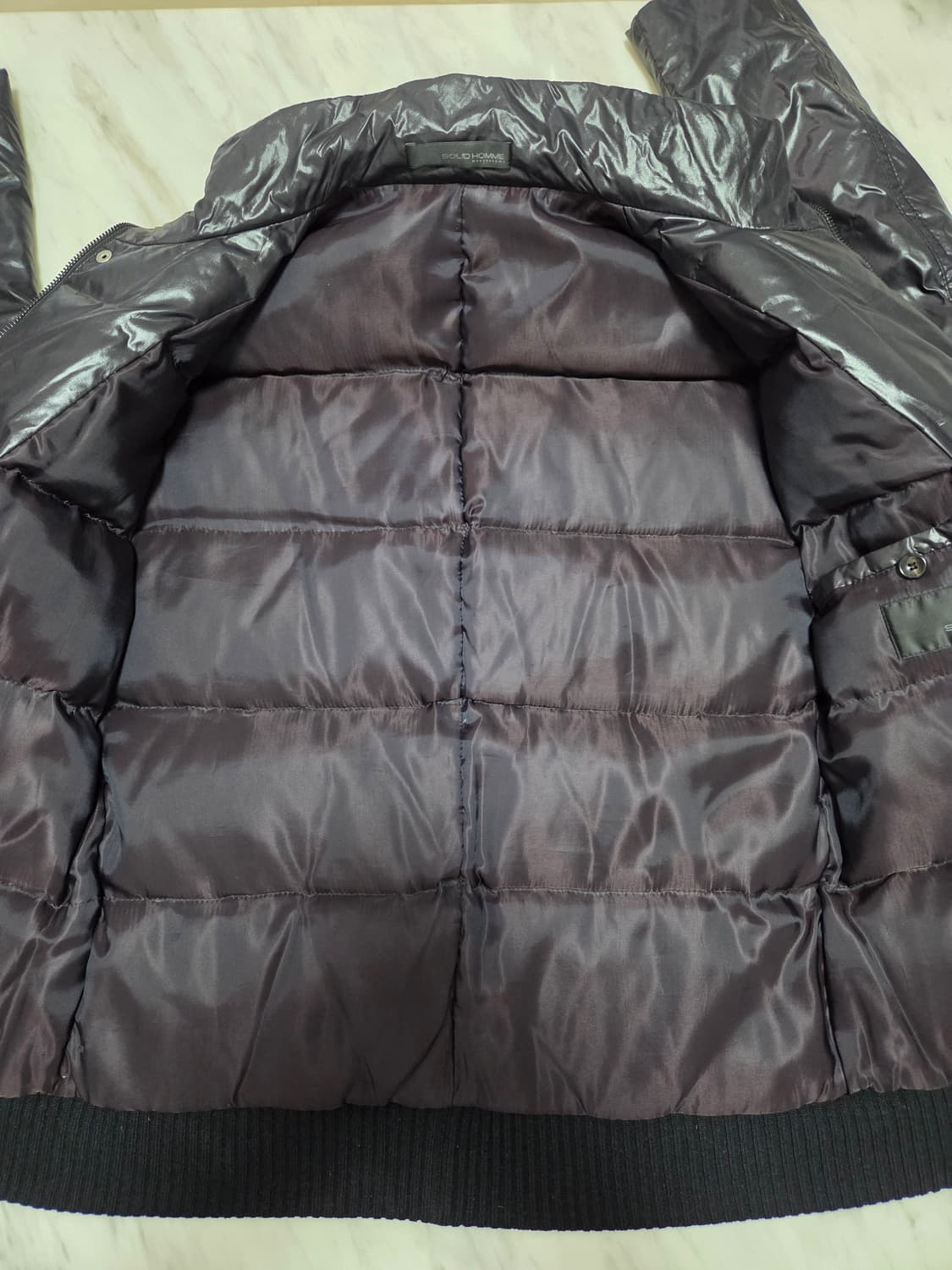 솔리드옴므 유광 지퍼디테일 다운패딩 상품이미지9