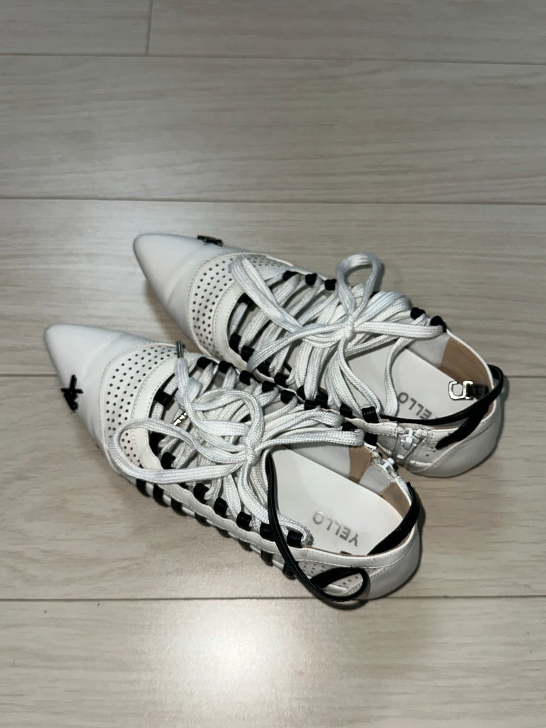 yello SLICER LACE UP SNEAKERS 상품이미지2