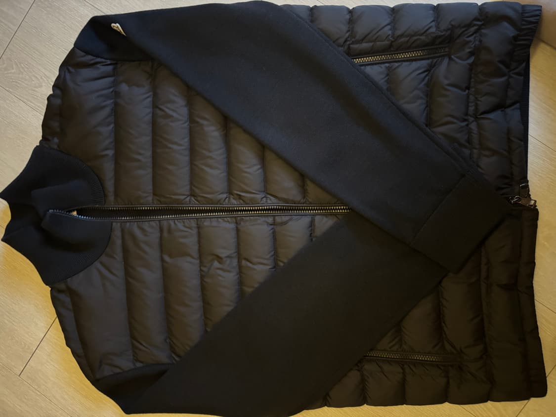 몽클레어 트리콧 니트패딩 블랙XL 상품이미지3