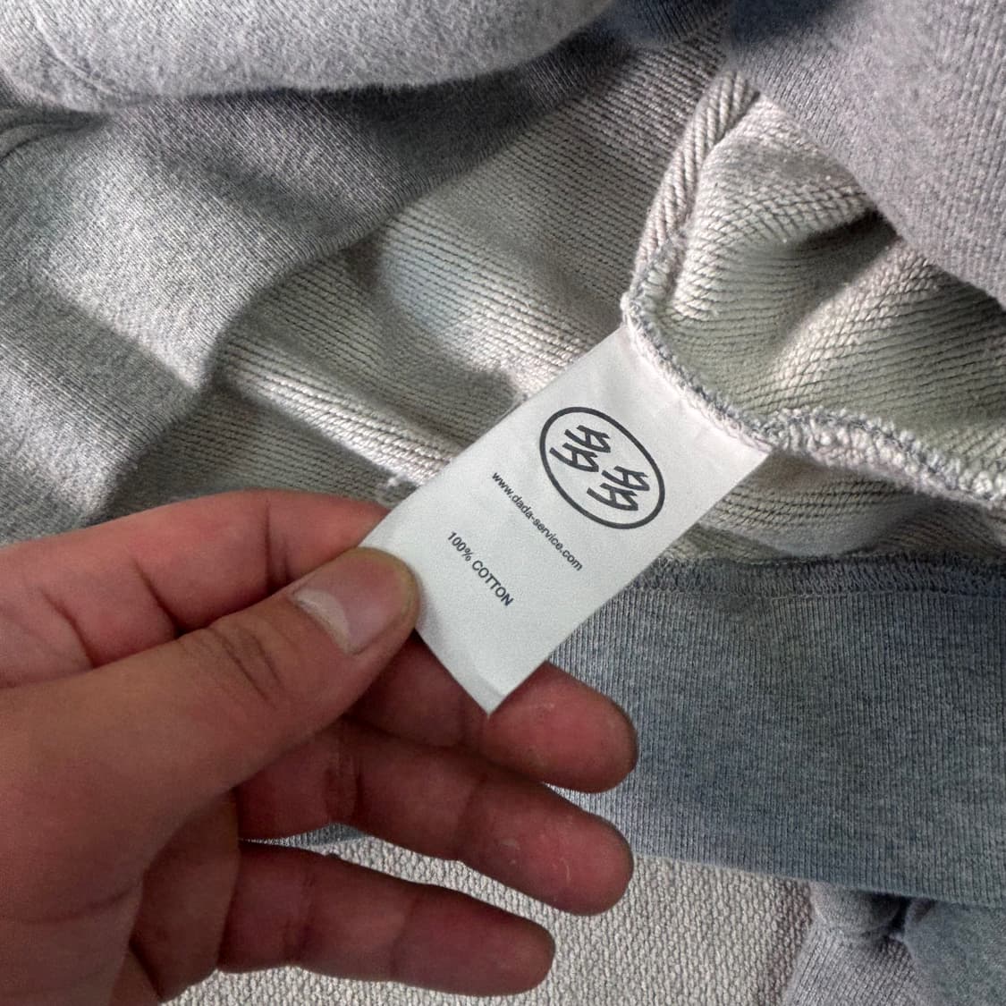 100 다다이즘 로고 그레이 후드티 상품이미지5