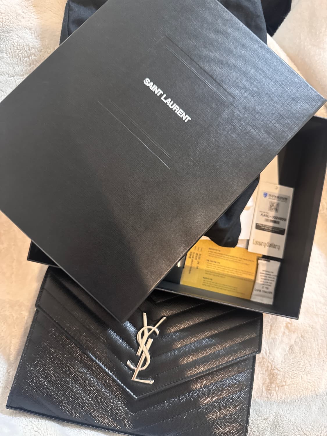 입생로랑 엔벨로프 은장 체인백  상품이미지10