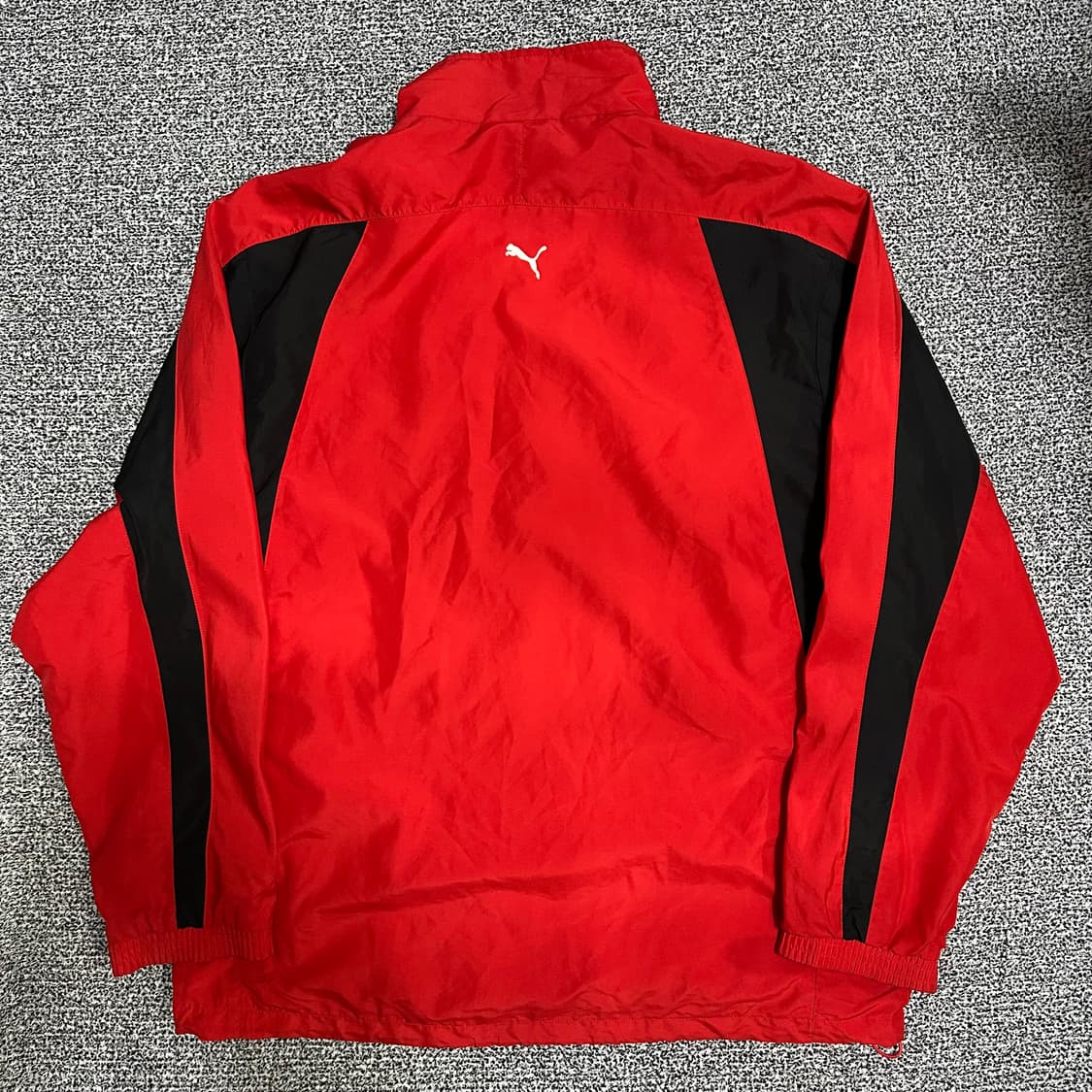 (XXL) 푸마 레드/블랙 오버핏 바람막이 자켓 상품이미지4