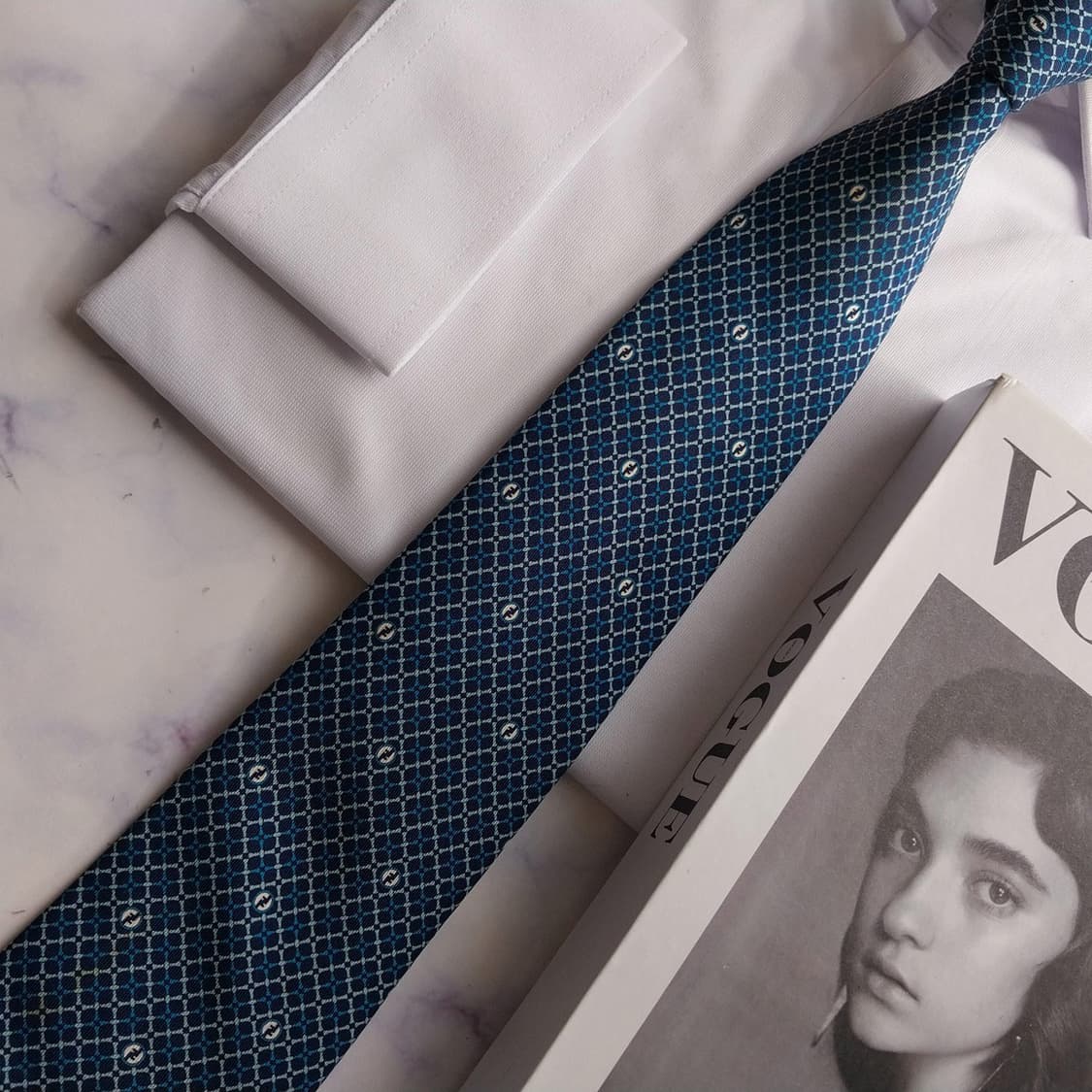 펜디 실크 네이비 로고 패턴 넥타이 8.9cm A~B등급 K2560 상품이미지5